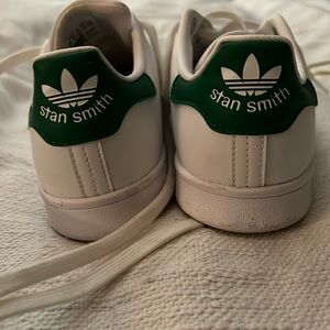 Stan smith adidas white green 7.5 sneakers